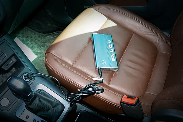 Chargeur de voiture pour pilot-12/24 lite avec le batterie pilot
